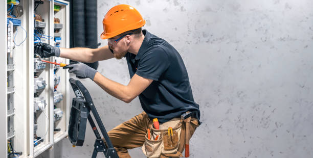 Best Local Electrician Companies  in Upland, IN